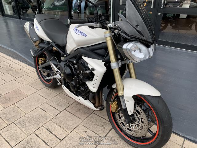 トライアンフ ストリートトリプル