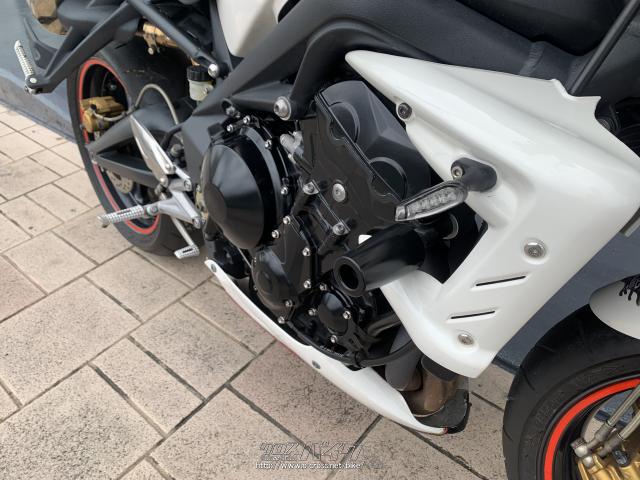 トライアンフ ストリートトリプル