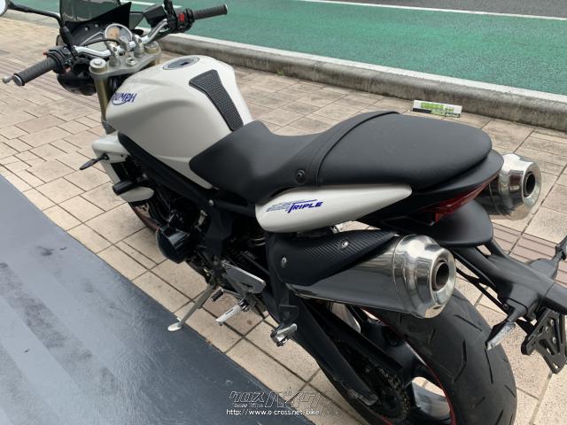 トライアンフ ストリートトリプル