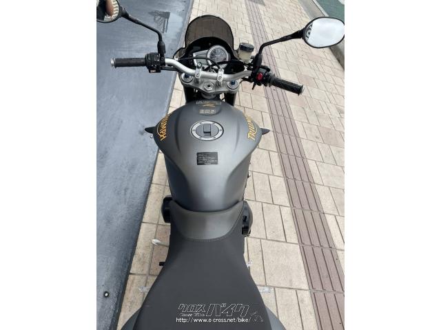 トライアンフ ストリートトリプル