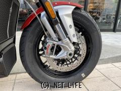 トライアンフ ロケット3 R