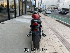 トライアンフ ストリートツイン