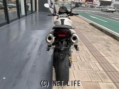 トライアンフ ストリートトリプル