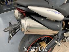 トライアンフ ストリートトリプル
