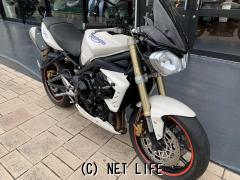 トライアンフ ストリートトリプル