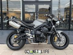 トライアンフ ストリートトリプル