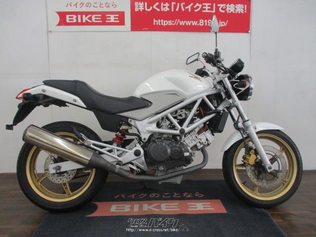 ホンダ VTR250 インジェクションモデル 人気の白  2気筒・2009(H21)初度登録(届出)年・白・250cc・バイク王那覇店・17,626km・保証付・3ヶ月 | 沖縄のバイク情報 - クロスバイク