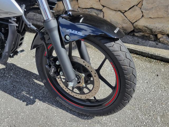 スズキ ジクサー