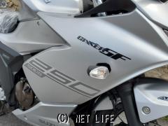スズキ ジクサーSF250