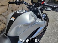 スズキ ジクサー