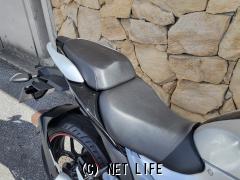 スズキ ジクサー