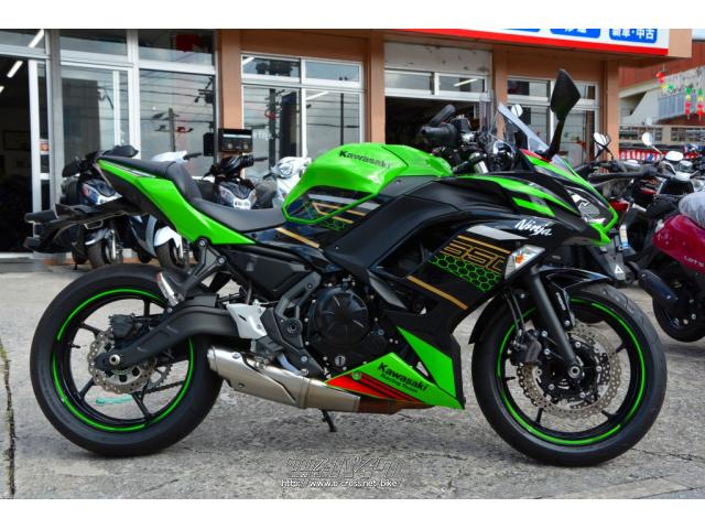 スタイリング、大画面液晶メーター等、最新モデルにふさわしいパッケージ! カワサキ ニンジャ