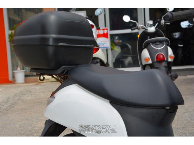 当店はスズキ現行車を中心に各メーカー新車、中古車を常時30台ラインナップ。 スズキ レッツ