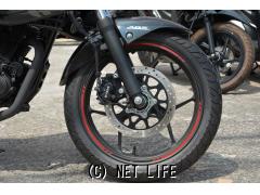 スズキ ジクサー