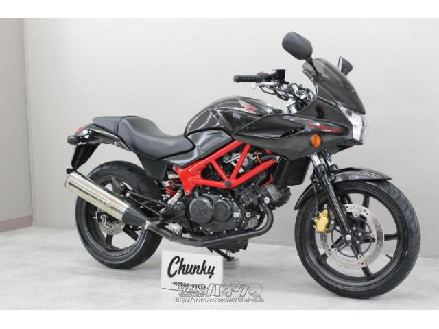 ホンダ Vtr250 F 13 H25 年式 ガンm 250cc Chunky 17 6km 沖縄のバイク情報 クロスバイク