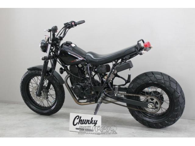 ヤマハ TW 225・2006(H18)初度登録(届出)年・ブラック・225cc・Chunky 