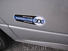 ダイハツ ミラジーノ