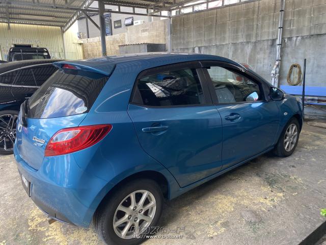 マツダ デミオ SKYACTIVパッケージ1・2012(H24)年式・スカイブルー