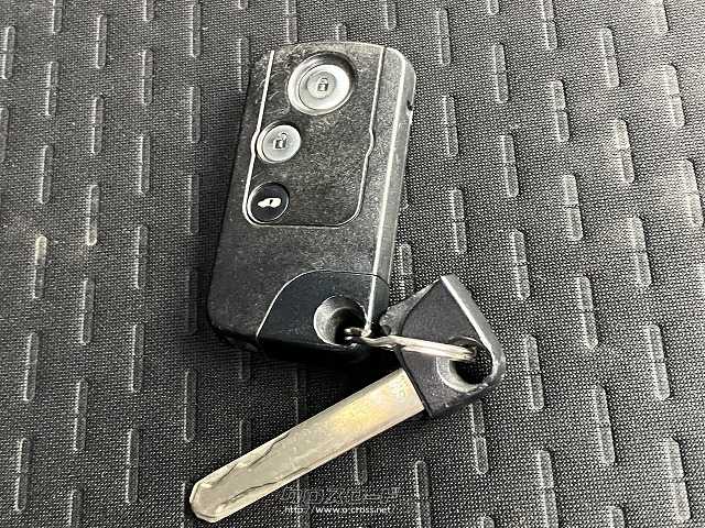 ホンダ フリードスパイク