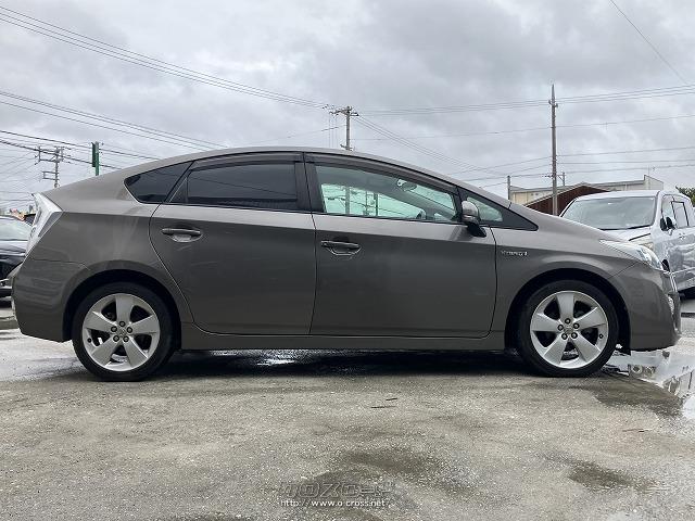 トヨタ プリウス