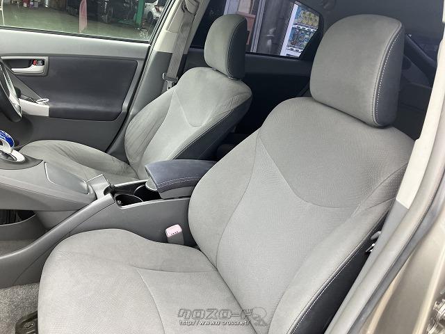 トヨタ プリウス