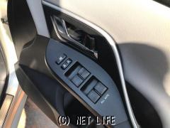 トヨタ マークXジオ