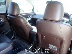 トヨタ マークXジオ