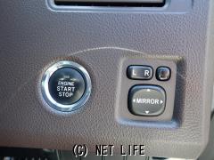 トヨタ マークXジオ