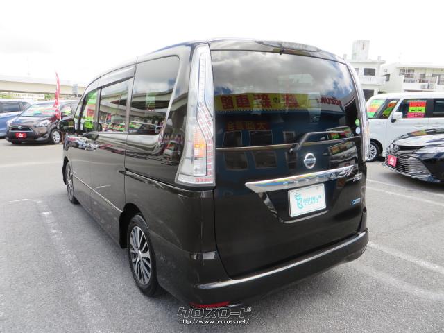 人気のセレナ・ハイウェイスタークロスギアパッケージ!シートは専用防水合成ブラックレザーシート!純正エアロ&アルミホイール!レーダーブレーキサポート搭載!8インチナビ付で装備も充実!オススメの一台です。 日産 セレナ