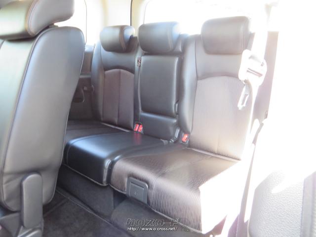 助手席後ろ、3列目シート、全席ブラックレザーシート 日産 エルグランド