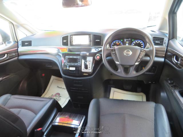 運転席ビュー、レーダーブレーキサポート搭載、前後クリアランスソナー、ナビ・バックカメラ、全席ブラックレザーシート! 日産 エルグランド