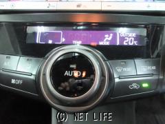 トヨタ プリウスα