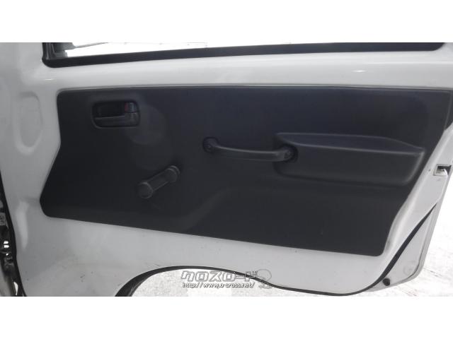 日産 NT100クリッパー