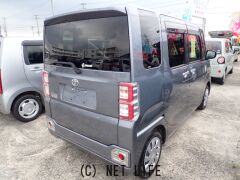 トヨタ ピクシスメガ