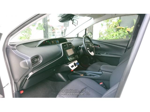 トヨタ プリウス