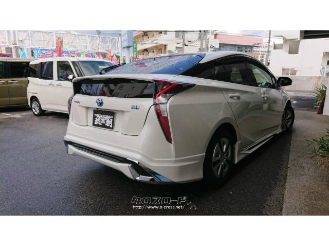 トヨタ プリウス