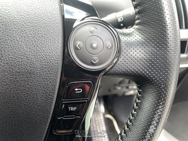 トヨタ プリウスα