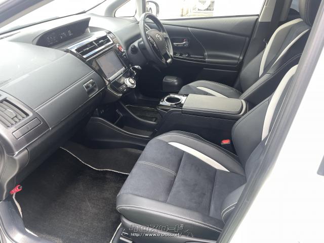 トヨタ プリウスα