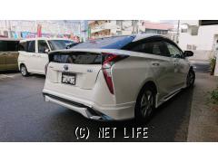 トヨタ プリウス