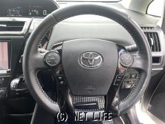 トヨタ プリウスα
