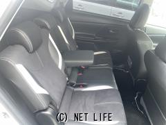 トヨタ プリウスα