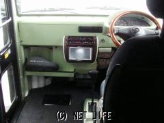 ダイハツ ミラウォークスルーバン