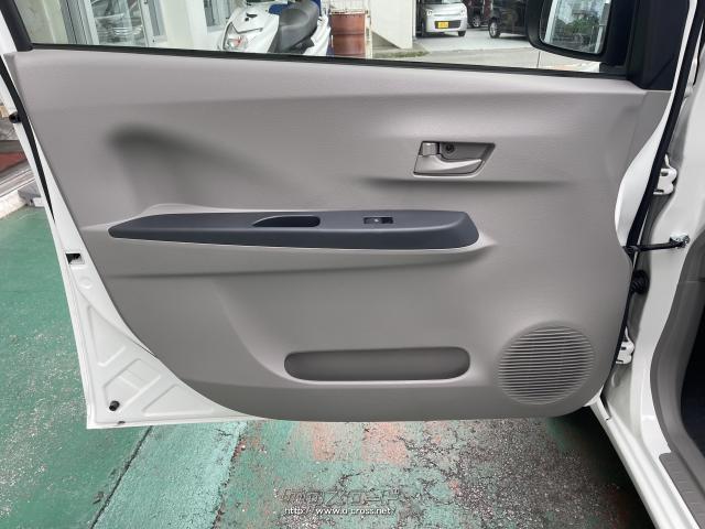 ダイハツ ミライース