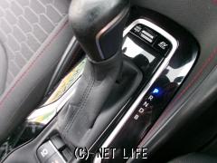 トヨタ カローラスポーツ