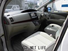 トヨタ エスティマ