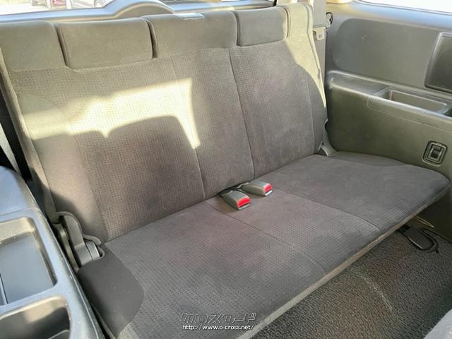 3列目も広々です! 日産 ラフェスタ