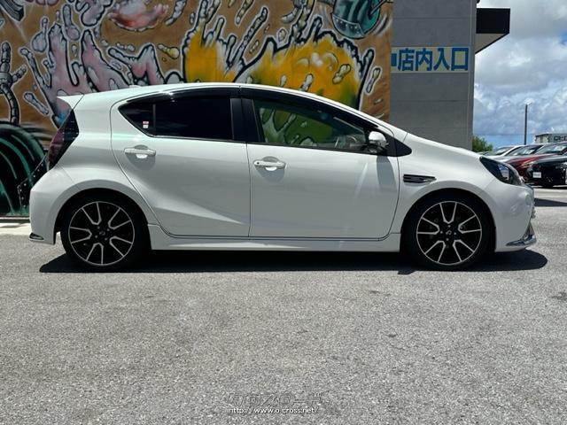 全長×全幅×全高4055×1695×1430mm トヨタ アクア