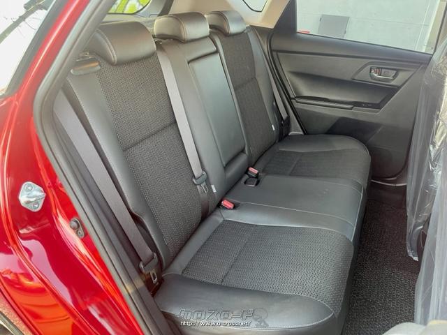 助手席も足元広々しておりゆったり座れます。 トヨタ オーリス