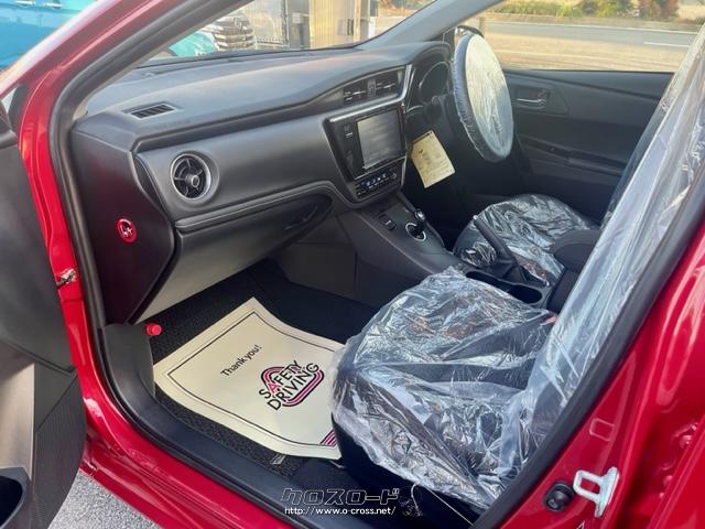 助手席も足元広々しておりゆったり座れます。 トヨタ オーリス