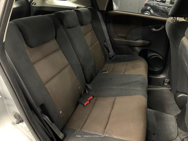 後席も広々快適です ホンダ フィットシャトルハイブリッド